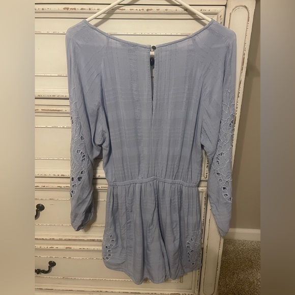 AMERICAN Eagle Romper - Picture 2 of 7